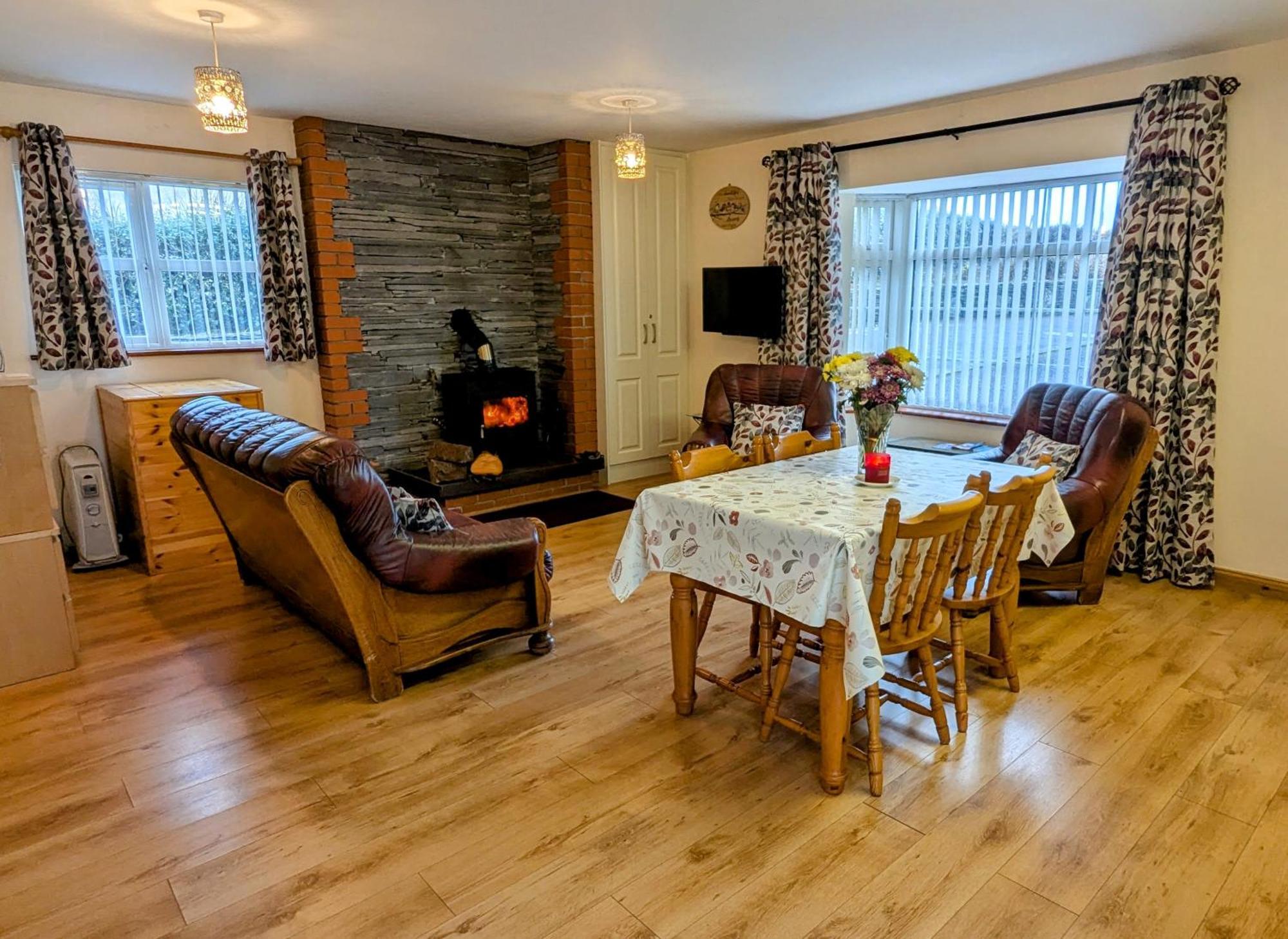 Skellig View Sunset Cliffs View Apartment Portmagee Eksteriør bilde