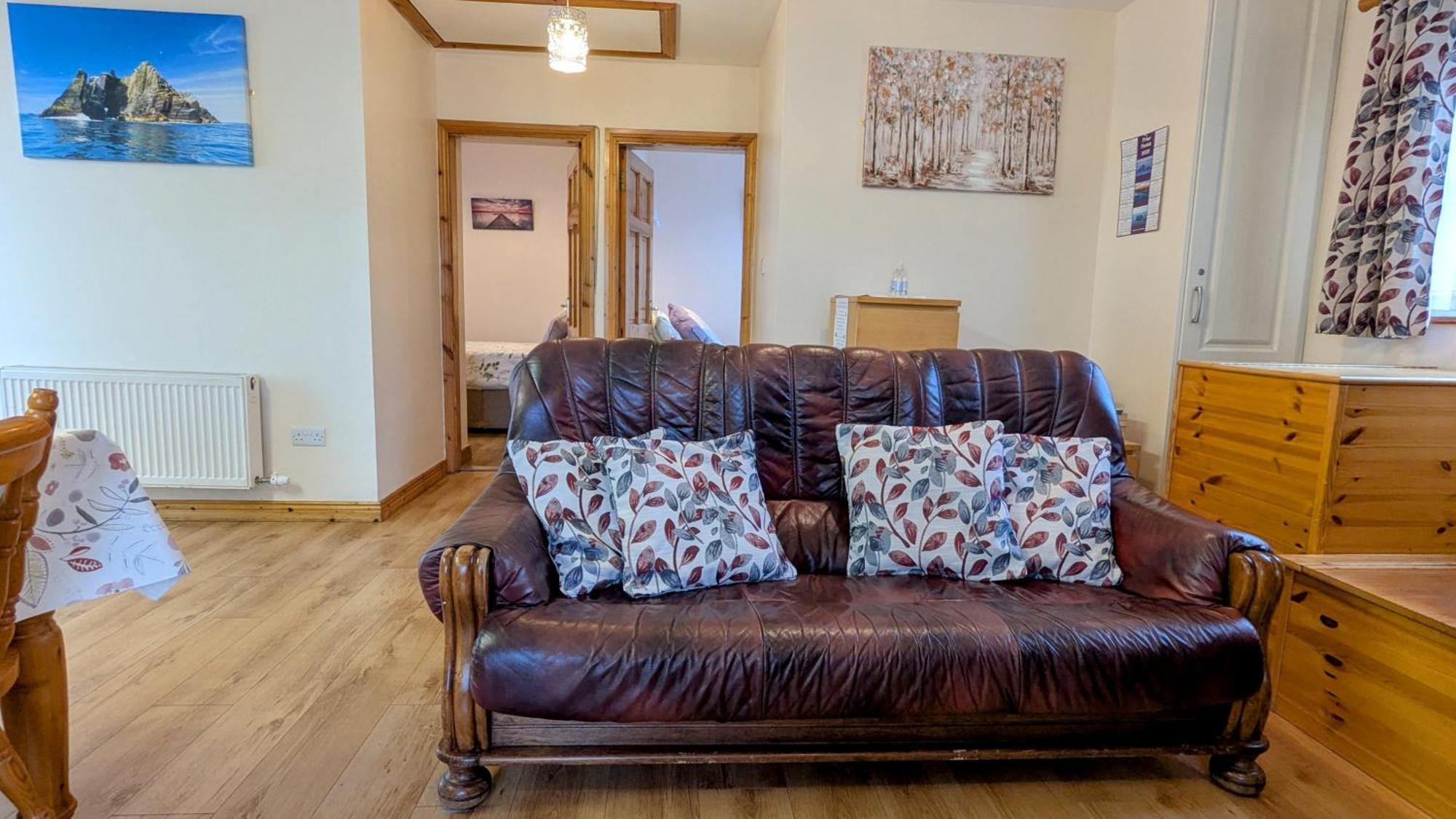 Skellig View Sunset Cliffs View Apartment Portmagee Eksteriør bilde