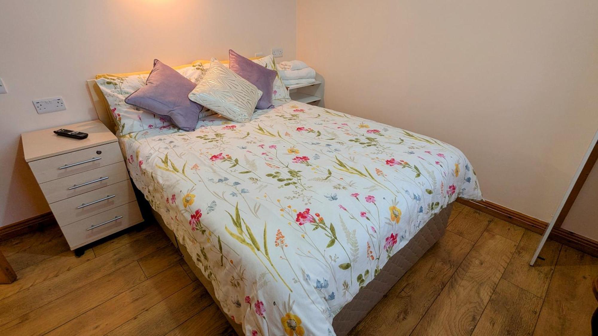 Skellig View Sunset Cliffs View Apartment Portmagee Eksteriør bilde