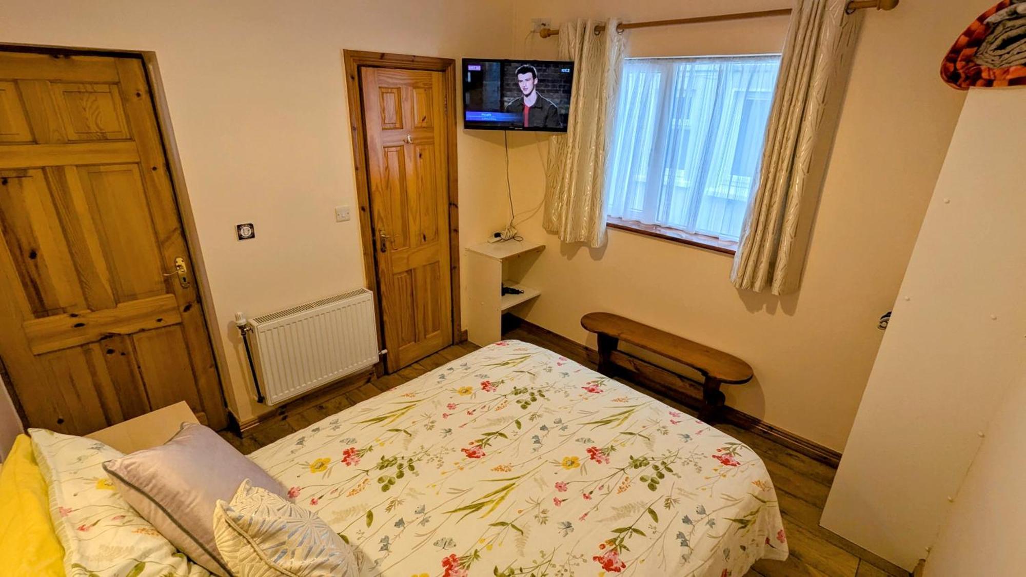 Skellig View Sunset Cliffs View Apartment Portmagee Eksteriør bilde